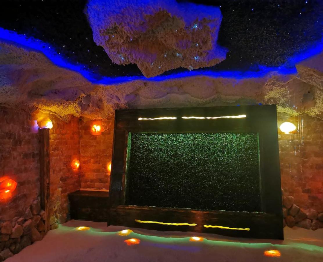 Hotel Skal Medi Spa & Resort أوسترونيه مورسكية المظهر الخارجي الصورة