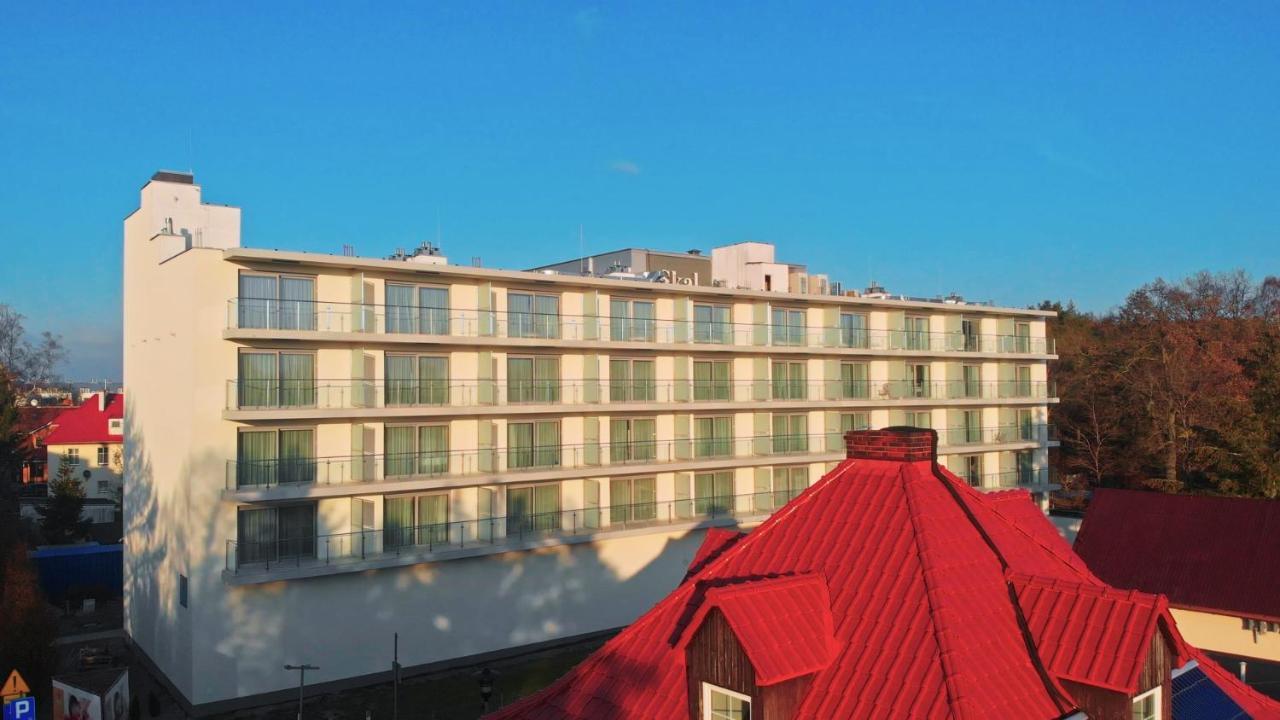 Hotel Skal Medi Spa & Resort أوسترونيه مورسكية المظهر الخارجي الصورة